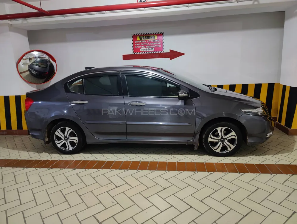 Honda City 2017 for Sale in Karachi Image-1