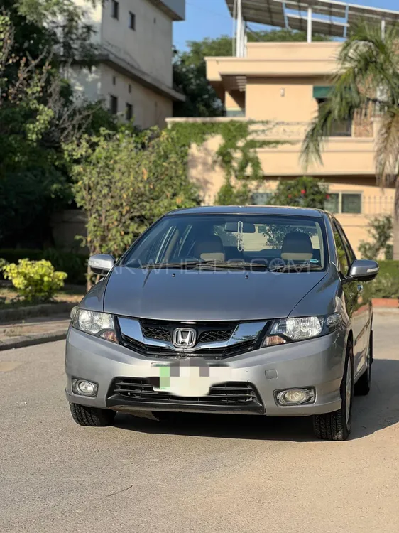 Honda City 2018 for Sale in Islamabad Image-1