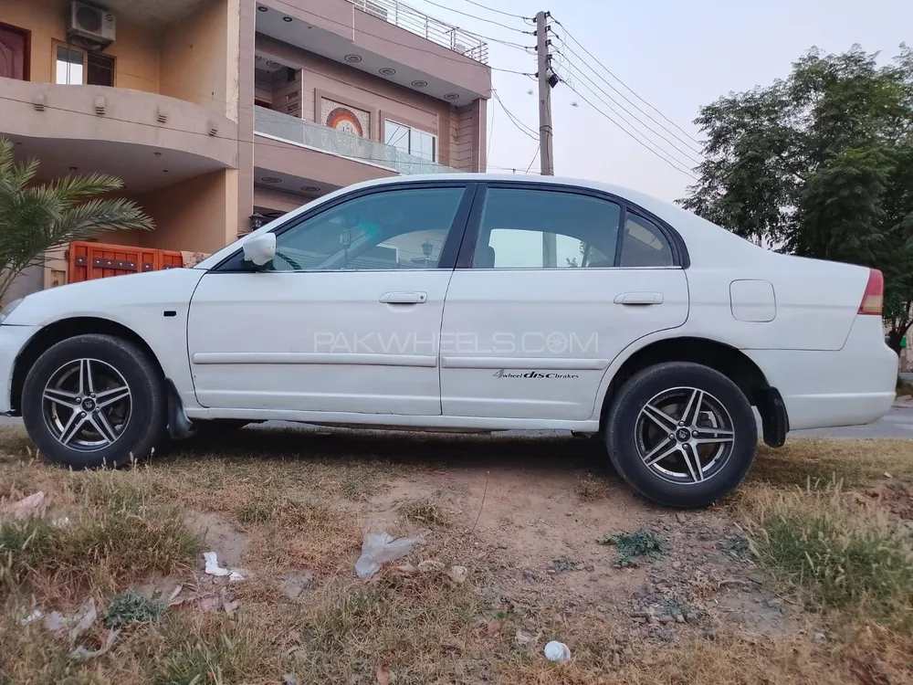 Honda Civic 2002 for Sale in Lahore Image-1