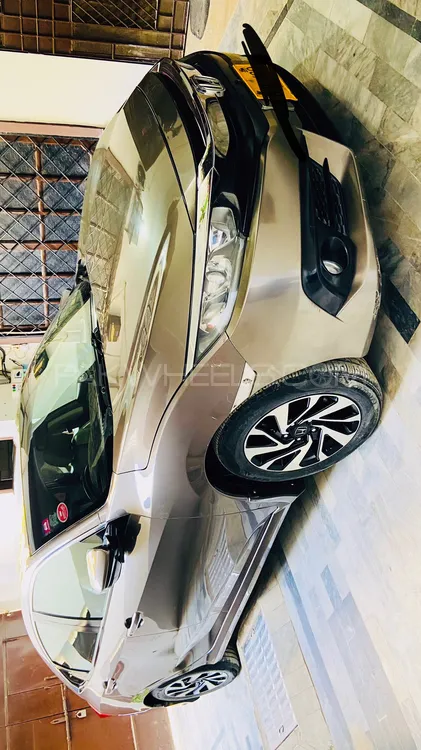Honda Civic 2017 for Sale in Hyderabad Image-1