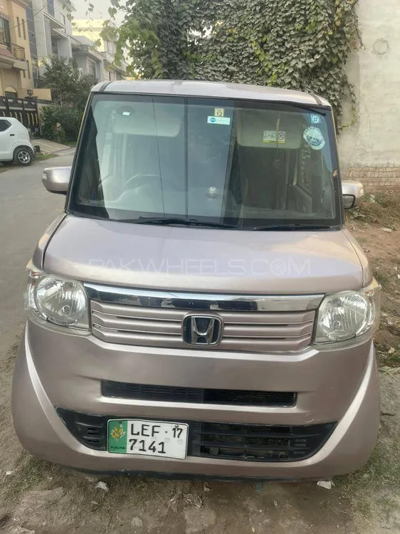 Honda N Box 2017 for Sale in Lahore Image-1