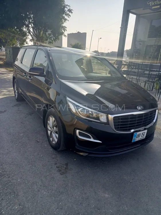 کِیا کارنیول 2019 for Sale in لاہور Image-1