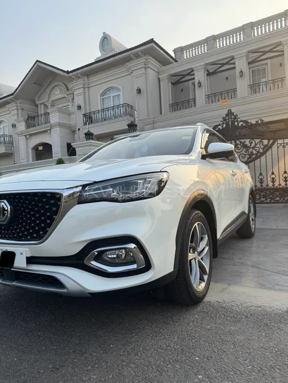 MG HS 2022 for Sale in Lahore Image-1