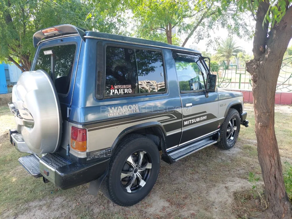 Mitsubishi Pajero 1990 for Sale in Lahore Image-1