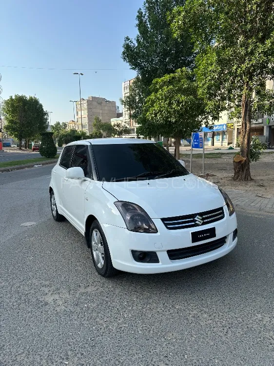 Suzuki Swift 2016 for Sale in Lahore Image-1