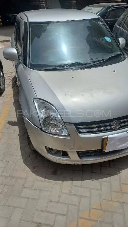 Suzuki Swift 2013 for Sale in Karachi Image-1