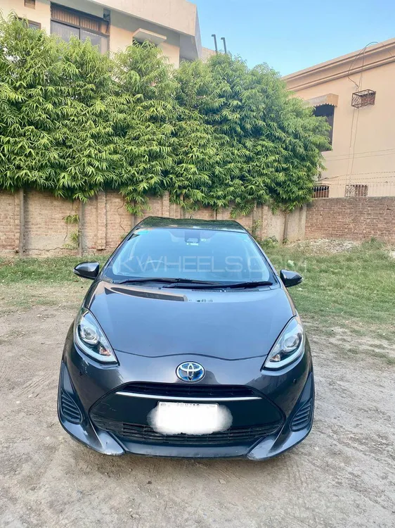 Toyota Aqua 2018 for Sale in Lahore Image-1