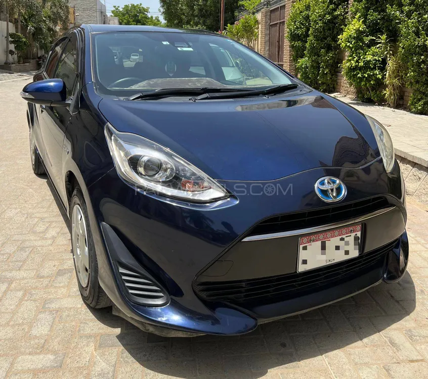 Toyota Aqua 2018 for Sale in Karachi Image-1