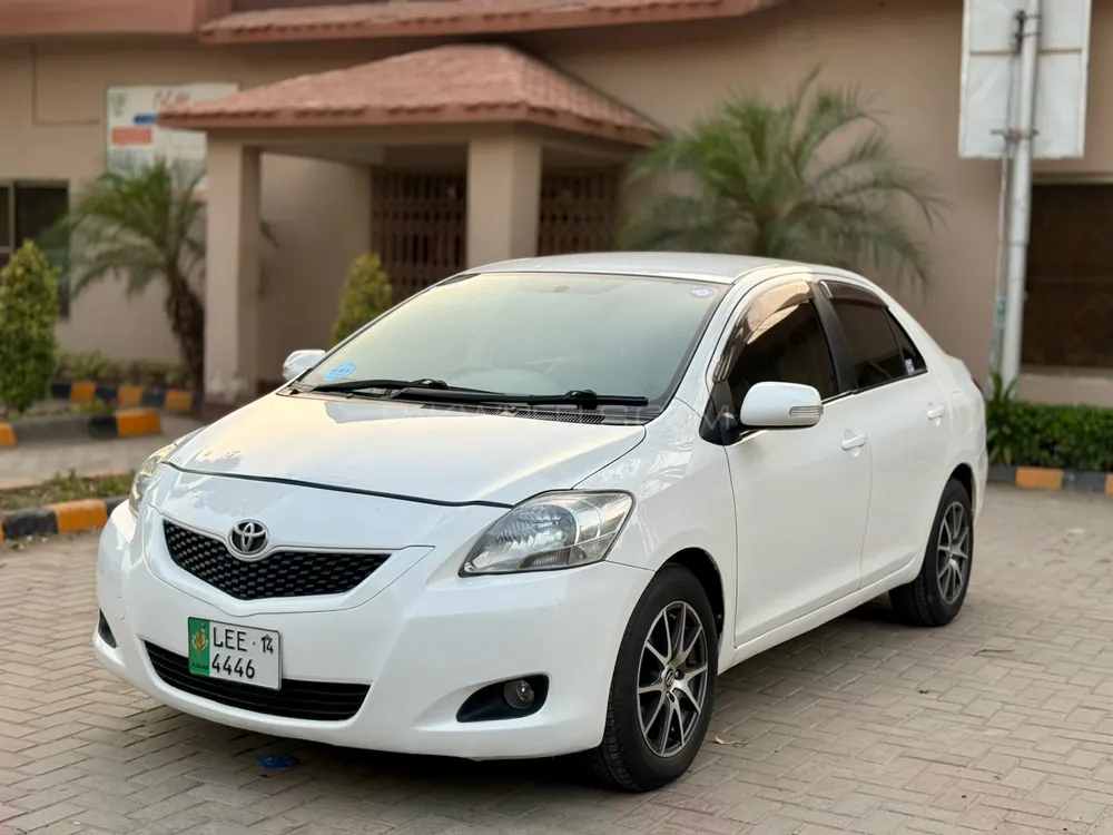 Toyota Belta 2011 for Sale in Sargodha Image-1