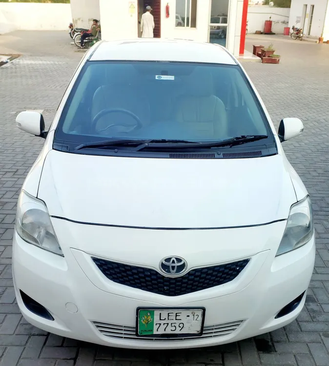Toyota Belta 2009 for Sale in Farooqabad Image-1