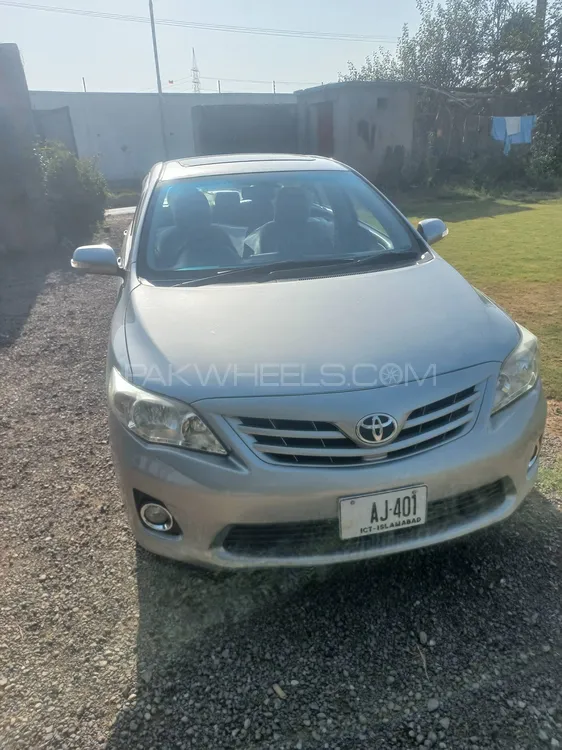Toyota Corolla 2013 for Sale in Islamabad Image-1