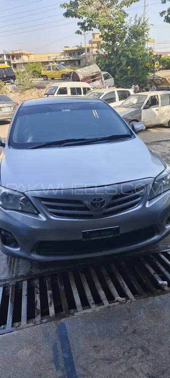 Toyota Corolla 2013 for Sale in Peshawar Image-1