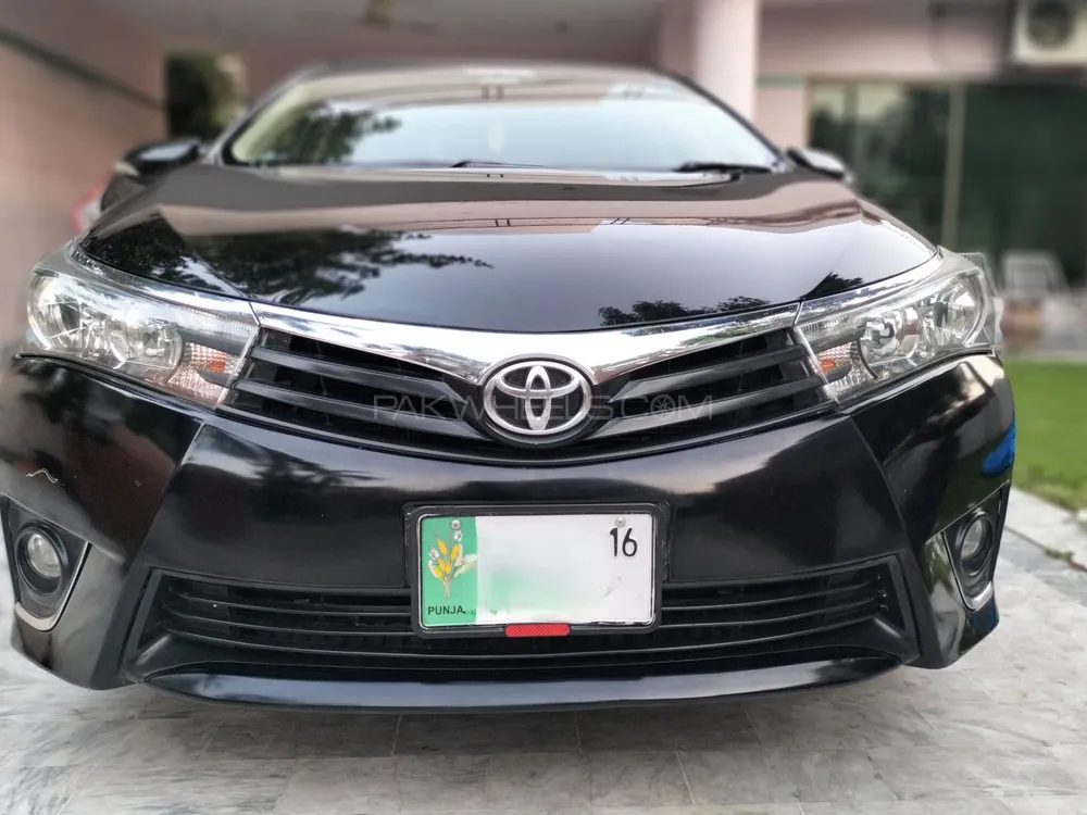 Toyota Corolla 2016 for Sale in Lahore Image-1