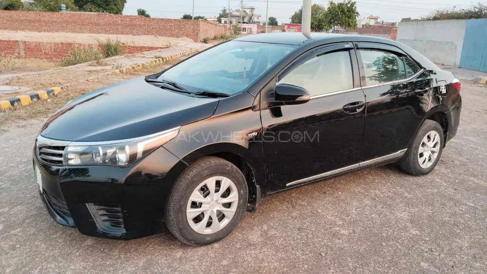 Toyota Corolla 2018 for Sale in Karachi Image-1