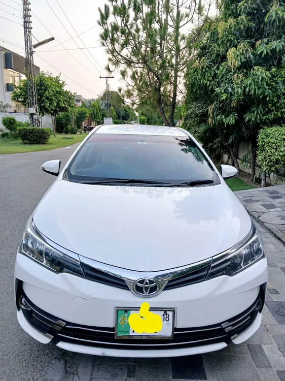 Toyota Corolla 2018 for Sale in Lahore Image-1
