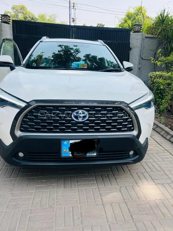 Toyota Corolla Cross 2023 for Sale in Lahore Image-1