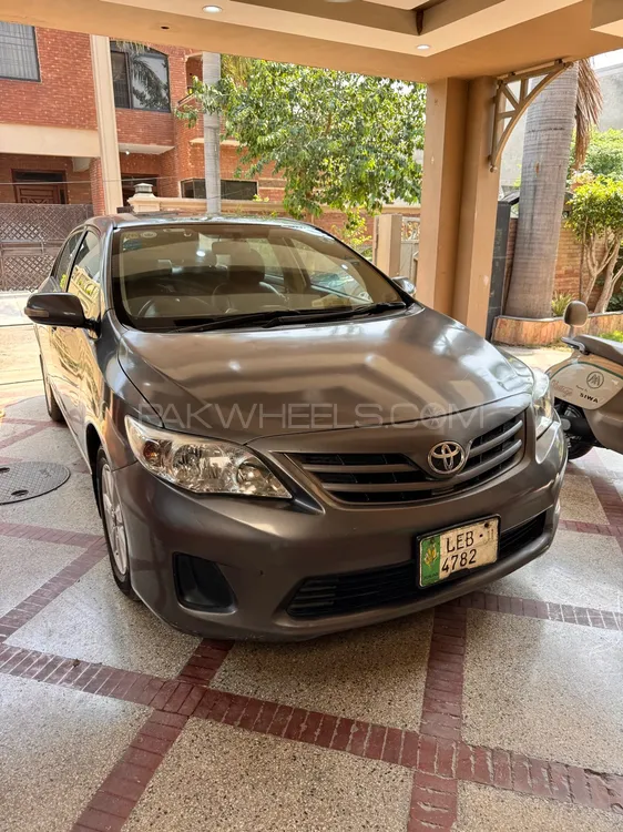 Toyota Corolla 2011 for Sale in Lahore Image-1