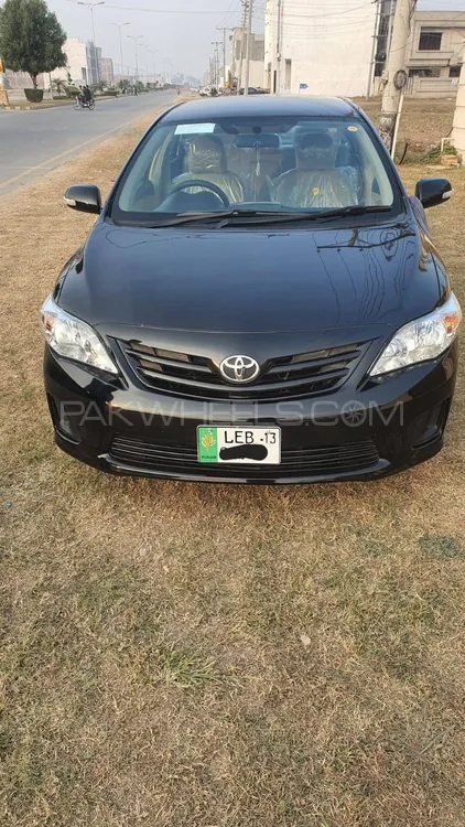 Toyota Corolla 2013 for Sale in Sargodha Image-1