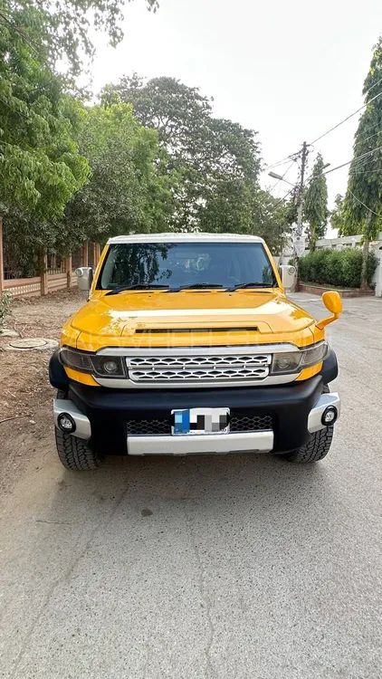 ٹویوٹا ایف جے کروزر 2012 for Sale in کراچی Image-1
