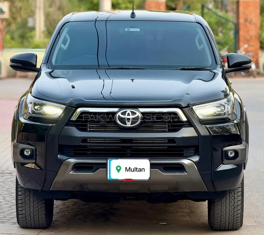 Toyota Hilux 2024 for Sale in Multan Image-1
