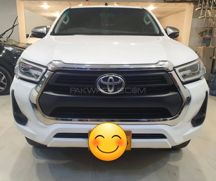 Toyota Hilux 2021 for Sale in Karachi Image-1