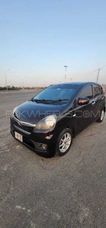 Toyota Pixis Epoch 2013 for Sale in Lahore Image-1
