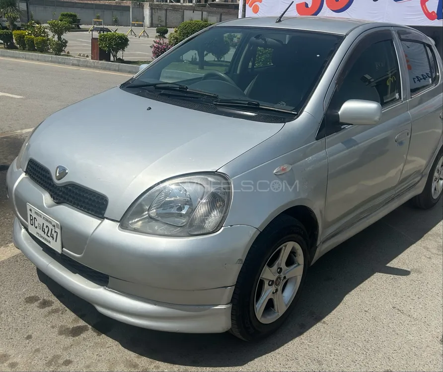 Toyota Vitz 1999 for Sale in Peshawar Image-1