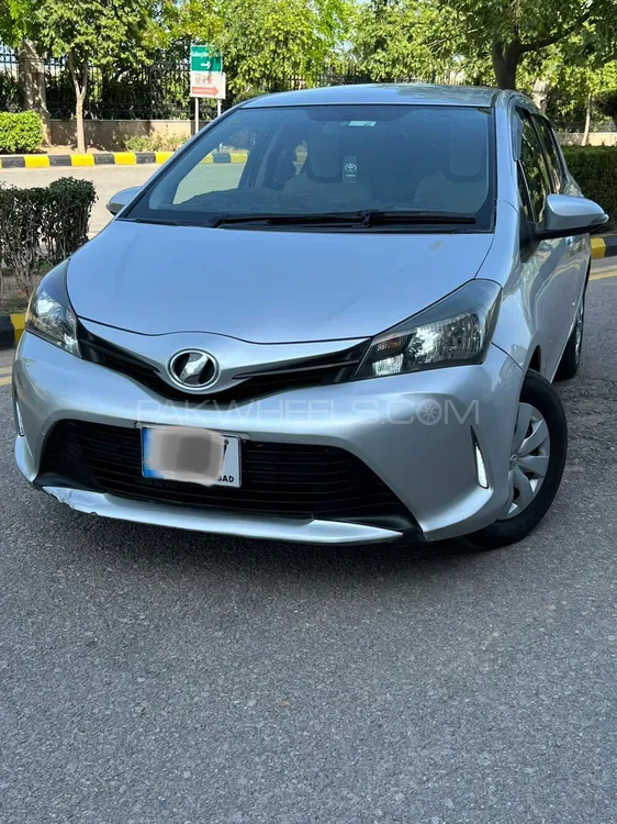 Toyota Vitz 2016 for Sale in Islamabad Image-1