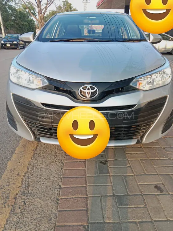 Toyota Yaris Sedan 2020 for Sale in Lahore Image-1
