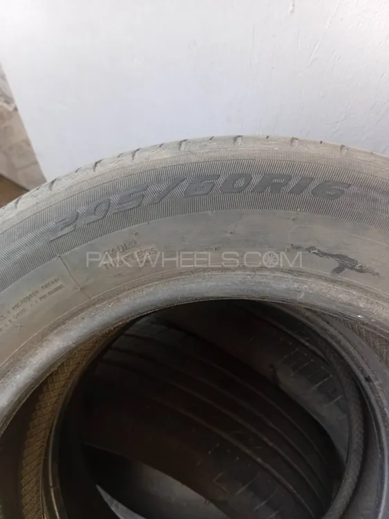 tyres size 205/65/16 Image-1