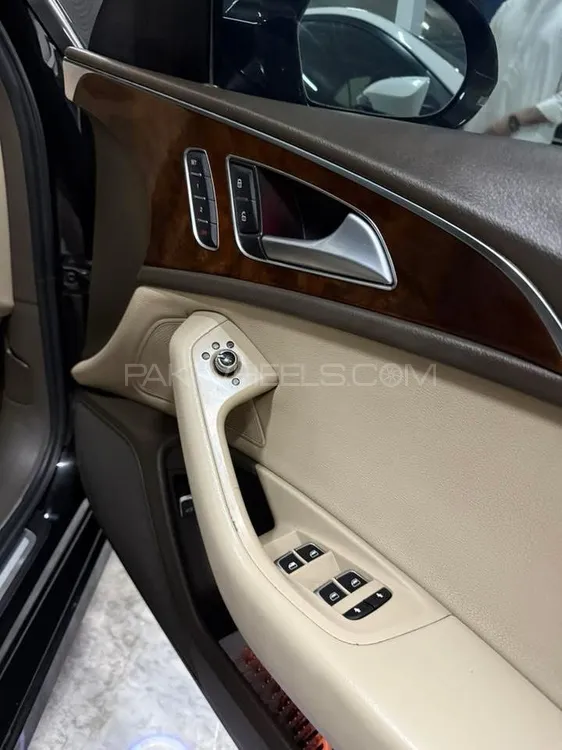 آوڈی اے 6 2015 for Sale in پشاور آوڈی اے 6 2015 for Sale in پشاور Image-11