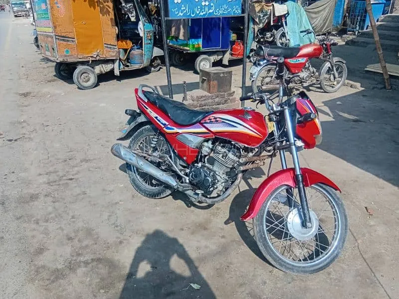 Honda CG 125 Deluxe 2015 for Sale Image-1