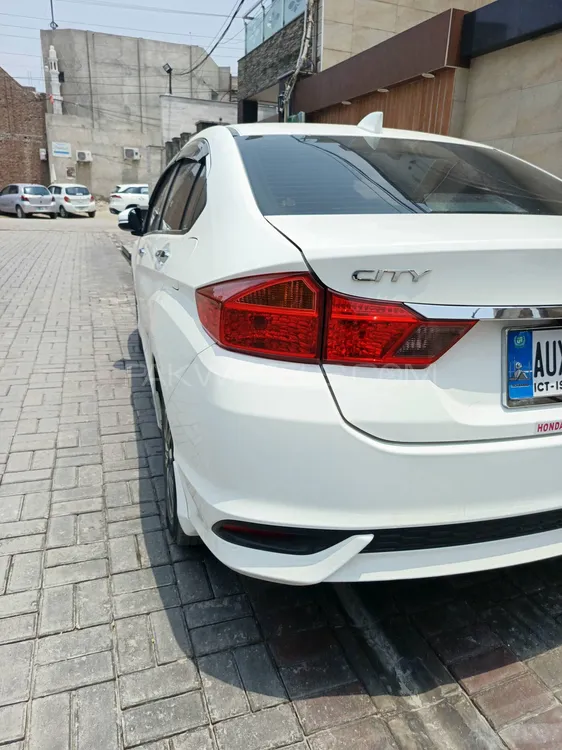 Honda City 2021 for Sale in Faisalabad Image-1