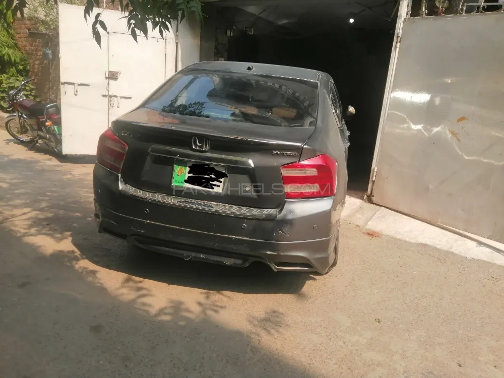 Honda City 2010 for Sale in Lahore Image-1
