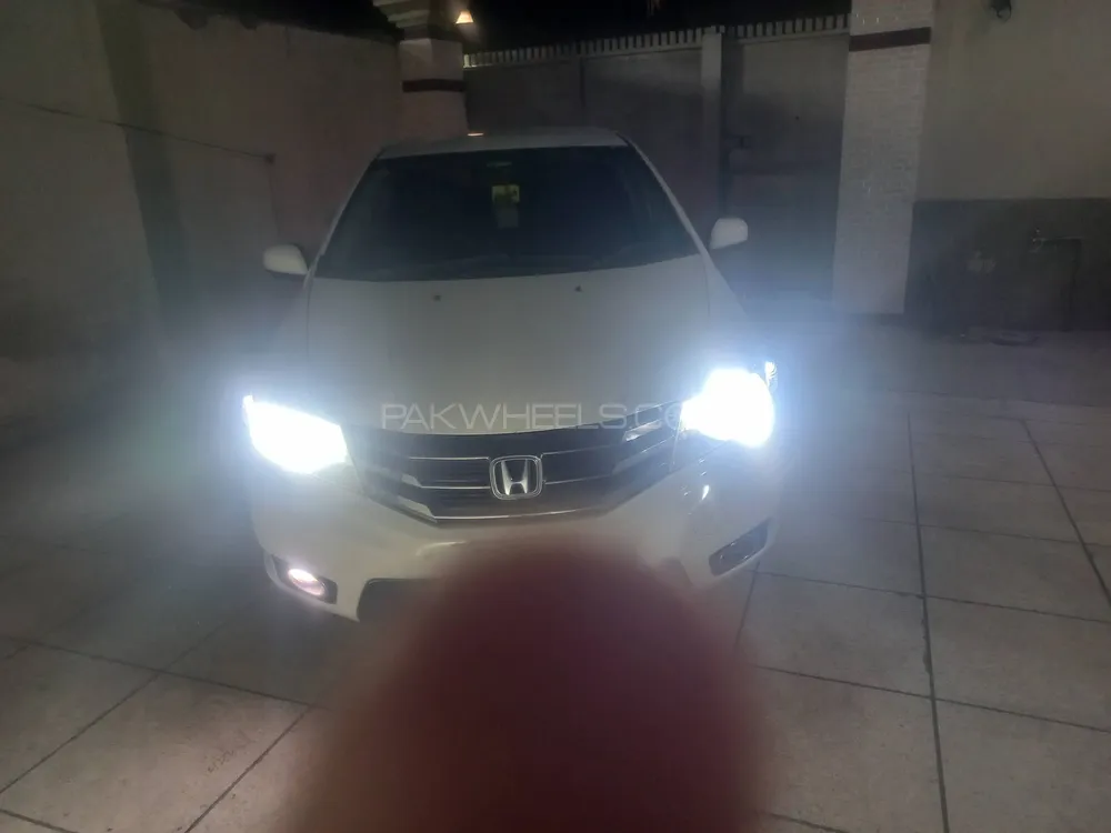 Honda City 2011 for Sale in Lahore Image-1