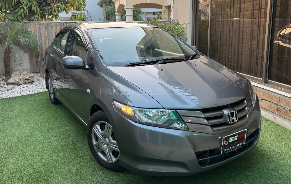 Honda City 2013 for Sale in Lahore Image-1