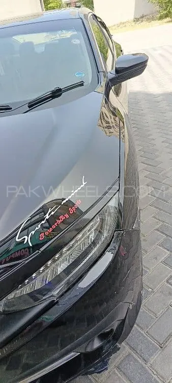 Honda Civic 2020 for Sale in Lahore Image-1