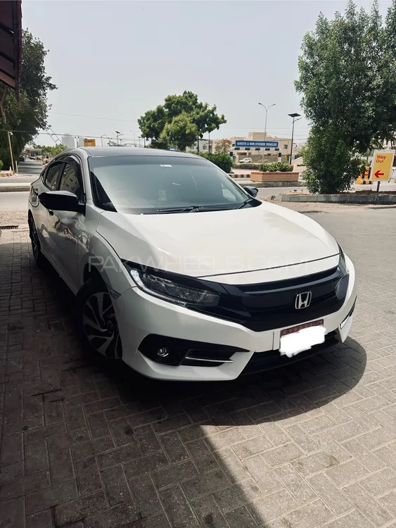 Honda Civic 2016 for Sale in Karachi Image-1