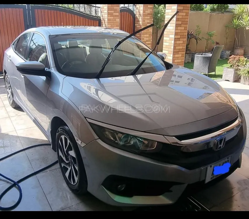 Honda Civic 2018 for Sale in Islamabad Image-1