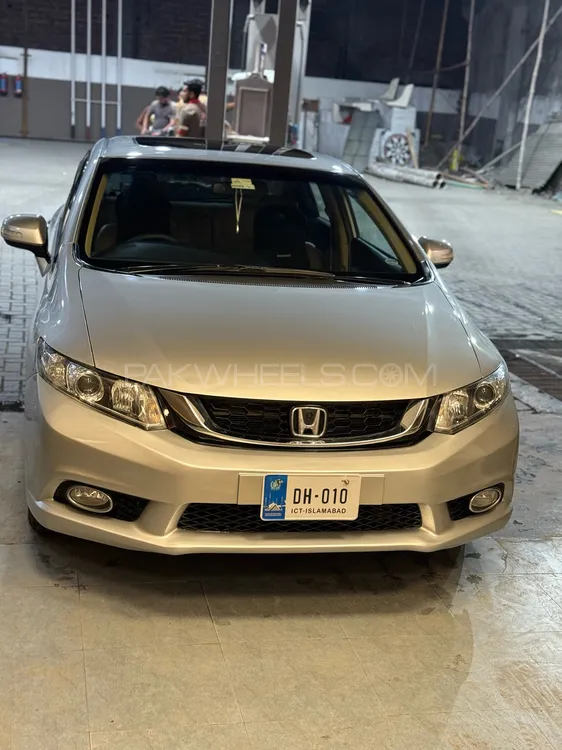Honda Civic 2015 for Sale in Lahore Image-1