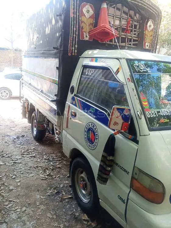 Hyundai Shehzore 2004 for Sale in Haripur Image-1