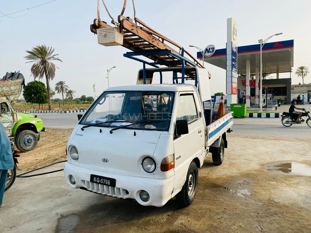 Hyundai Shehzore 2009 for Sale in Karachi Image-1
