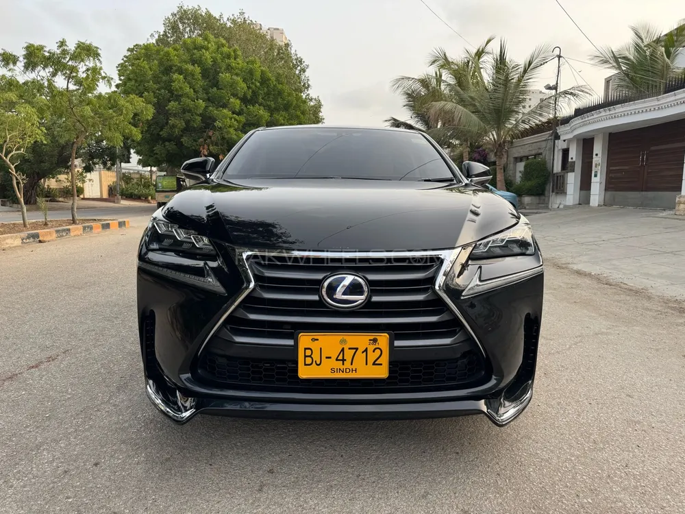 Lexus Nx 2016 for Sale in Karachi Image-1