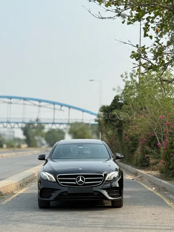 Mercedes Benz E Class 2020 for Sale in Lahore Image-1