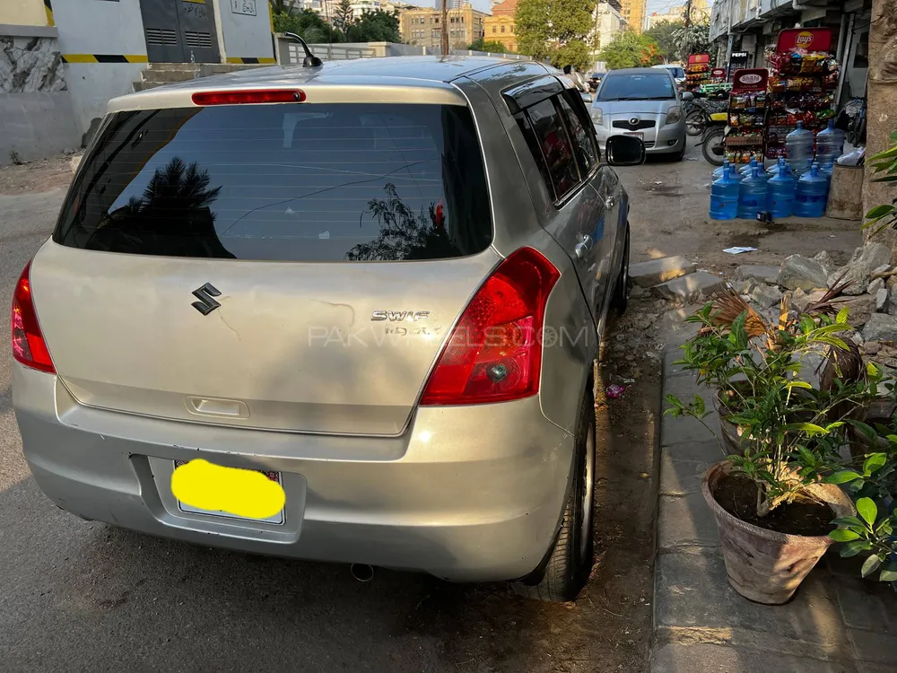 Suzuki Swift 2014 for Sale in Karachi Image-1