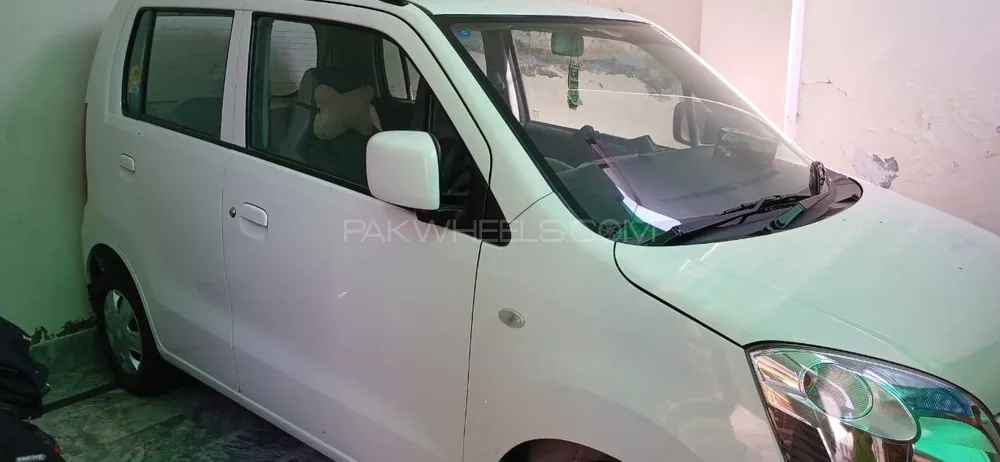 Suzuki Wagon R 2018 for Sale in Gujrat Image-1