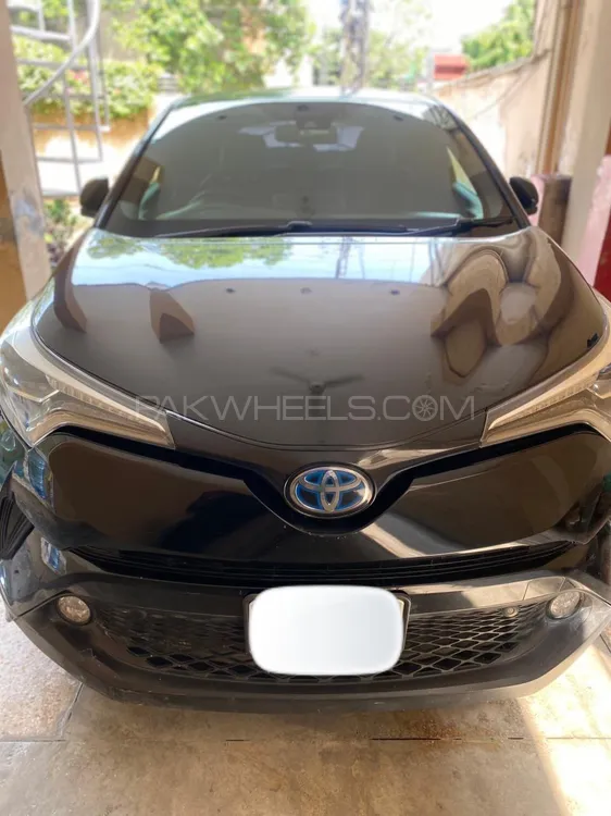 Toyota C-HR 2017 for Sale in Lahore Image-1