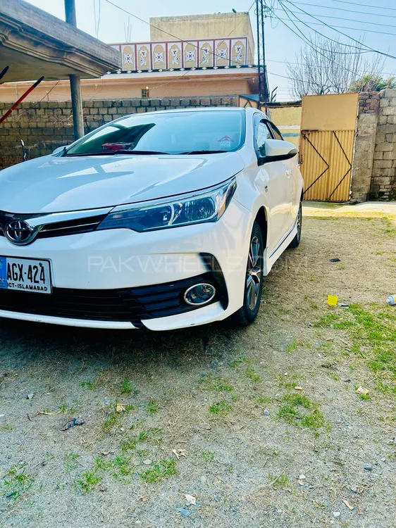 Toyota Corolla 2017 for Sale in Hazro Image-1