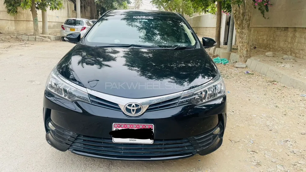 Toyota Corolla 2020 for Sale in Karachi Image-1