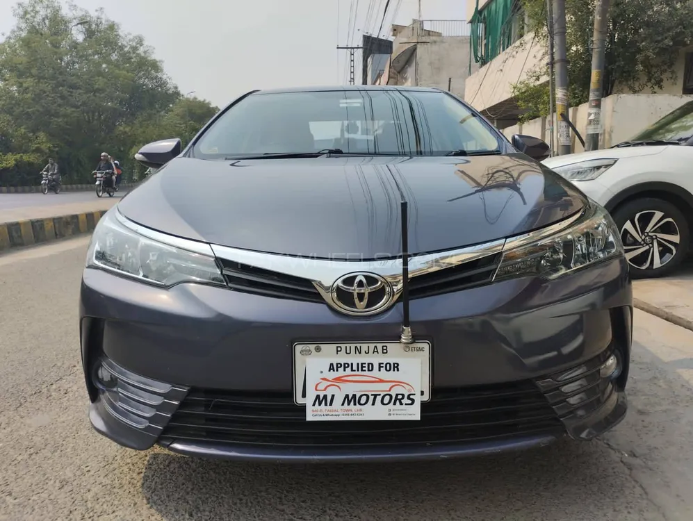 Toyota Corolla 2020 for Sale in Lahore Image-1